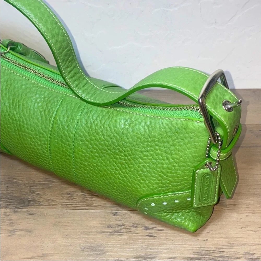 COACH Vintage Y2K Hampton Demi Leather Small Green Shoulder Bag Purse 5052 - Picture 6 of 9